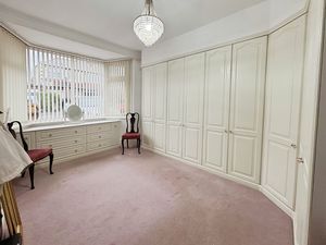 Photo 13- click for photo gallery